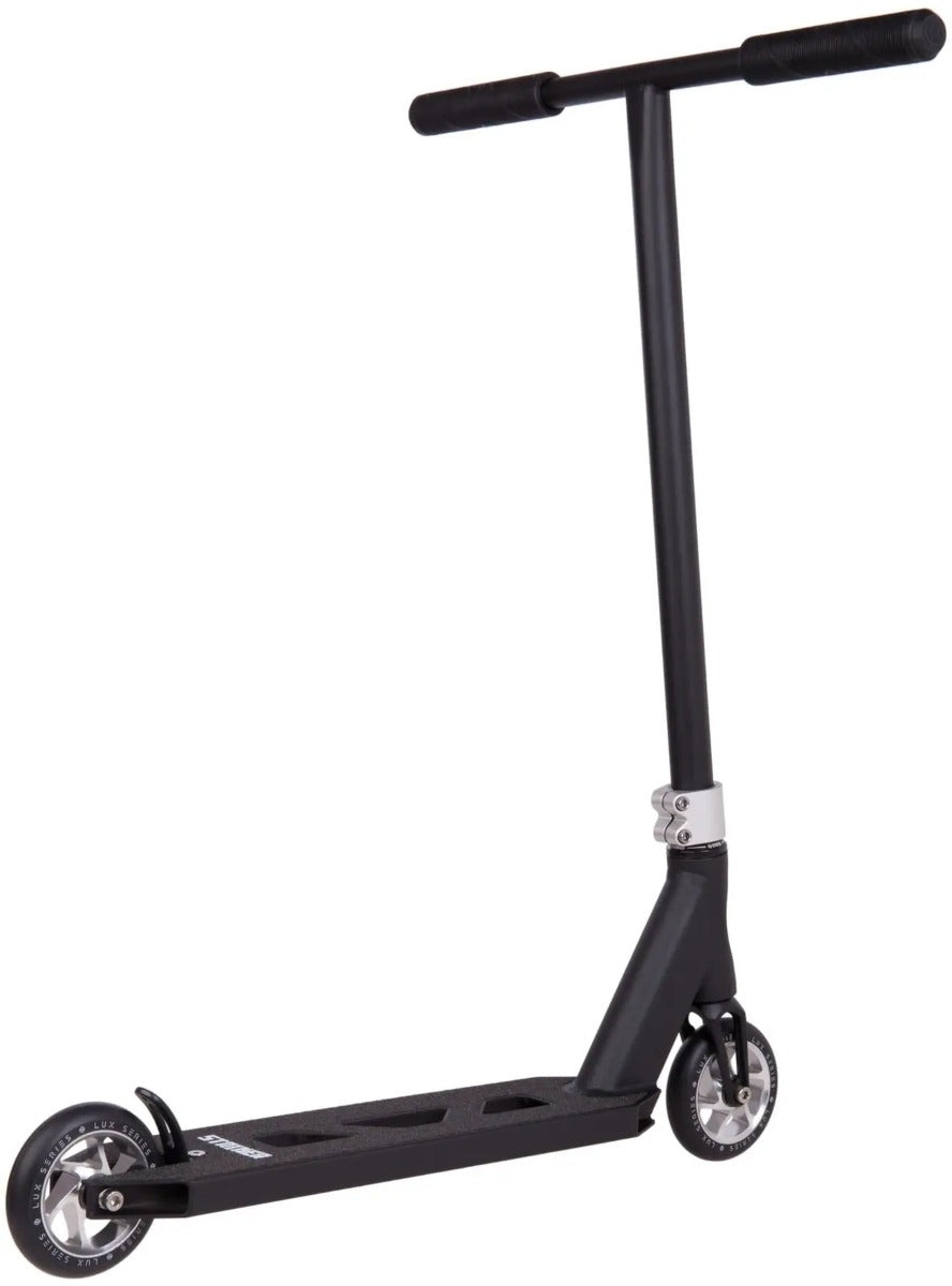 Freestyle koloběžka Striker Essential S Black Silver